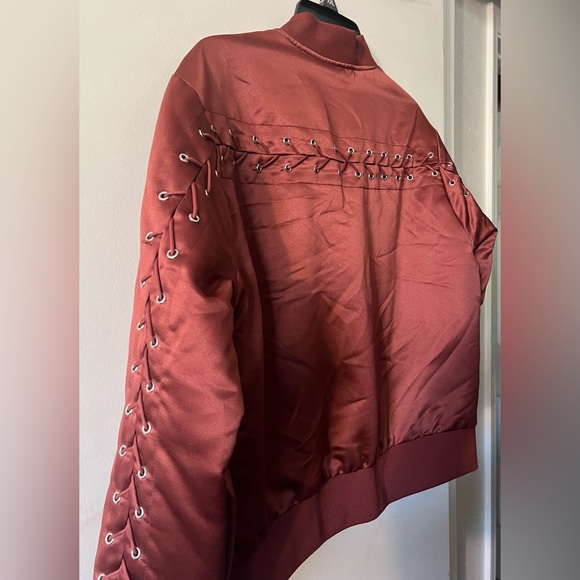 Forever 21 maroon satin bomber jacket with lace up sleeves - Picture 12 of 12